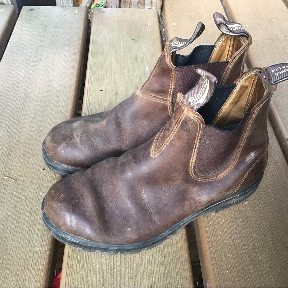 Blundstones, size 5